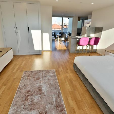 Vienna Lotus Apartments Экстерьер фото