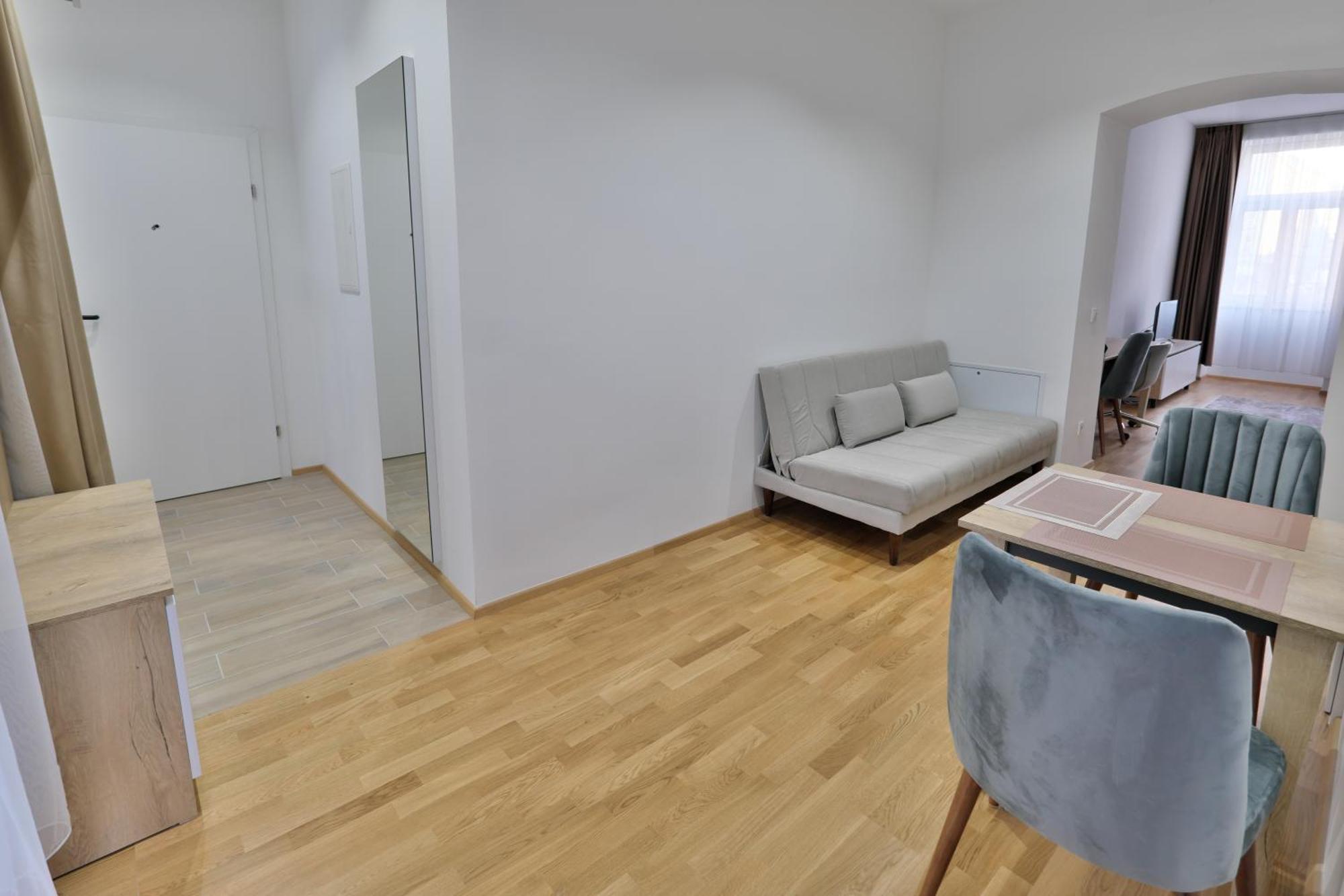 Vienna Lotus Apartments Экстерьер фото