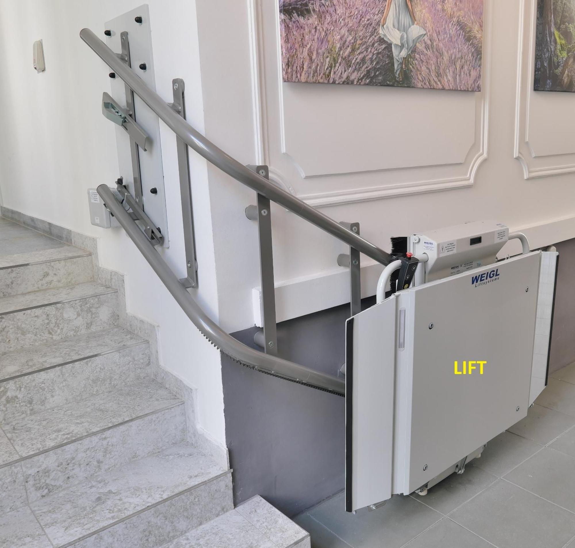 Vienna Lotus Apartments Экстерьер фото