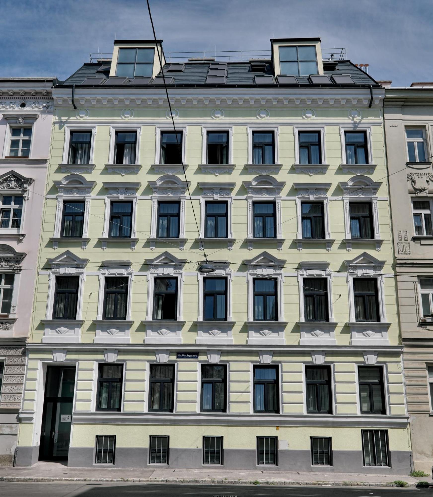 Vienna Lotus Apartments Экстерьер фото